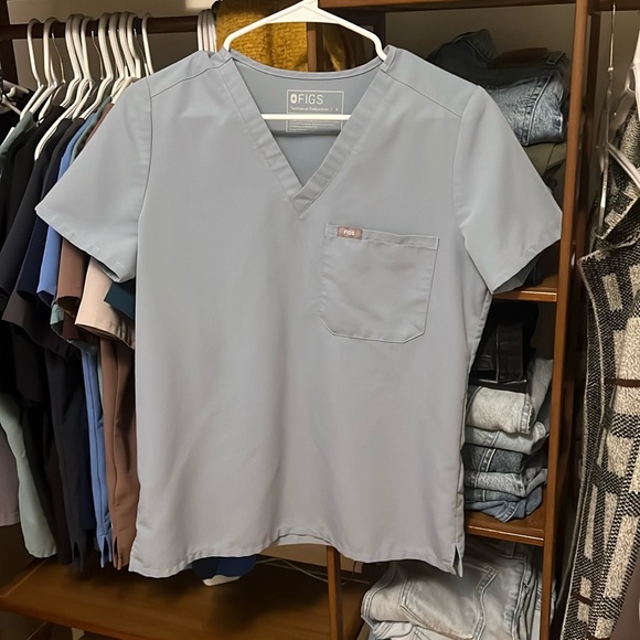 Figs Catarina scrub top size small - Picture 1 of 3